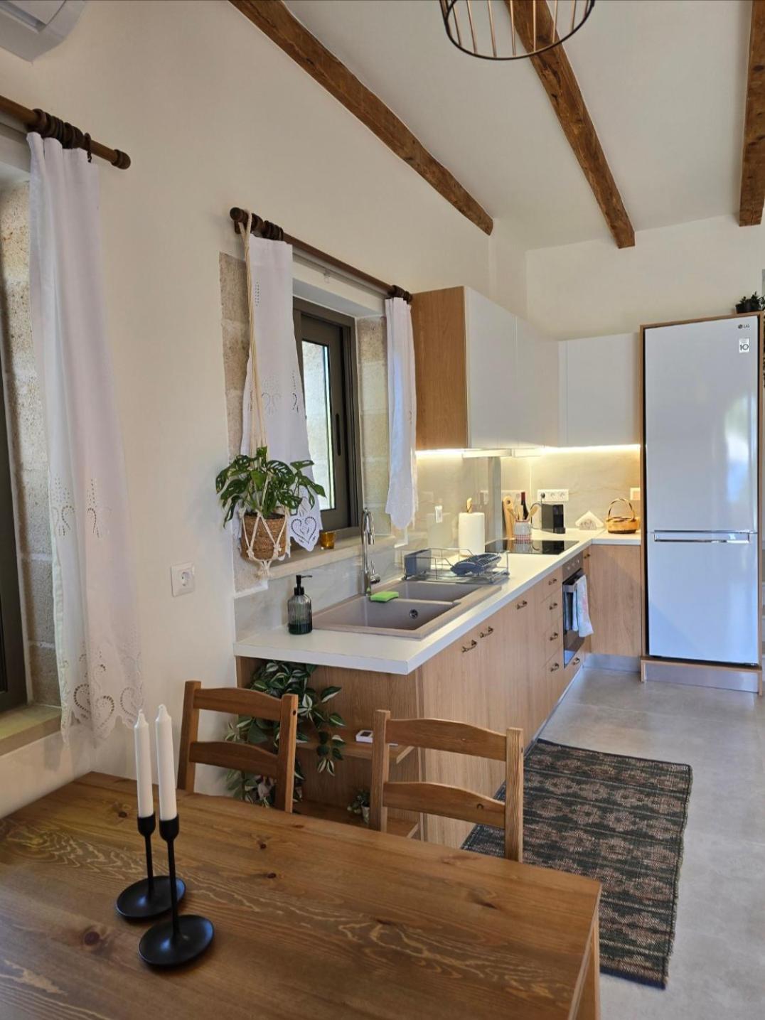 Wind Apartment In Agia Ruméli Exterior foto